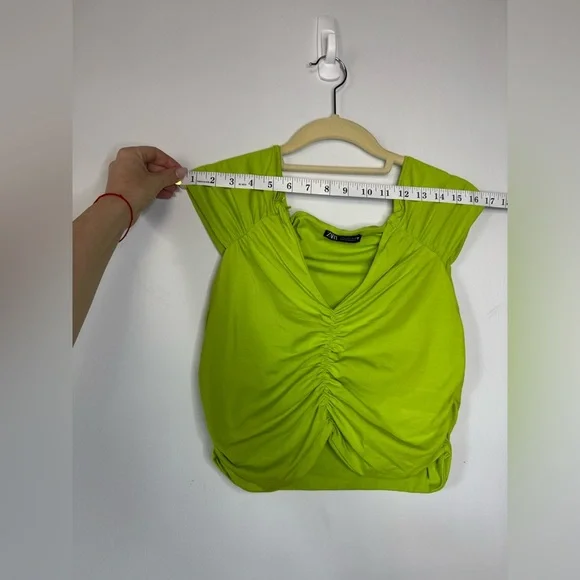 Zara Lime Ruched Crop Top – Size L - Picture 8 of 13